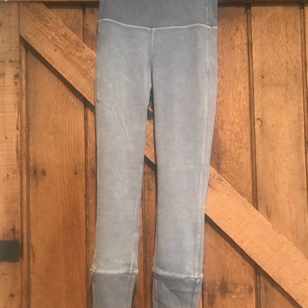 Lululemon capris